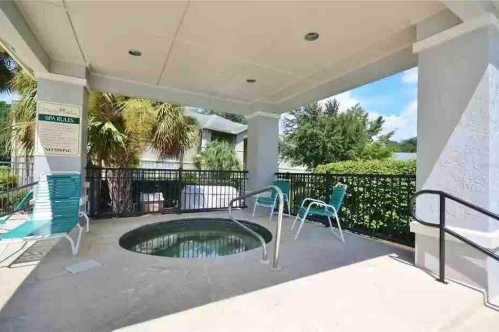 The Botanical Retreat, King Comfort & Poolside Peace Gainesville Exterior photo